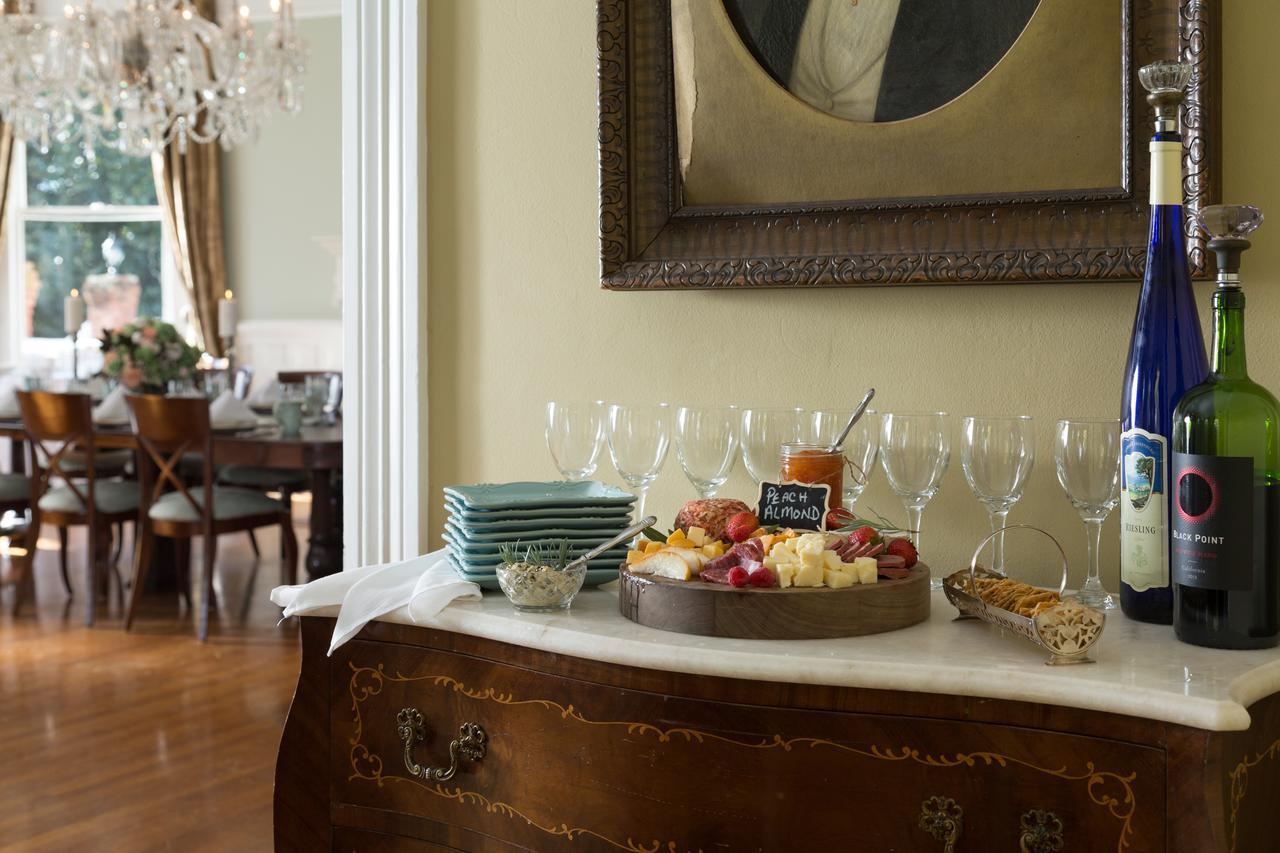 The Twelve Oaks Bed & Breakfast Covington Eksteriør billede
