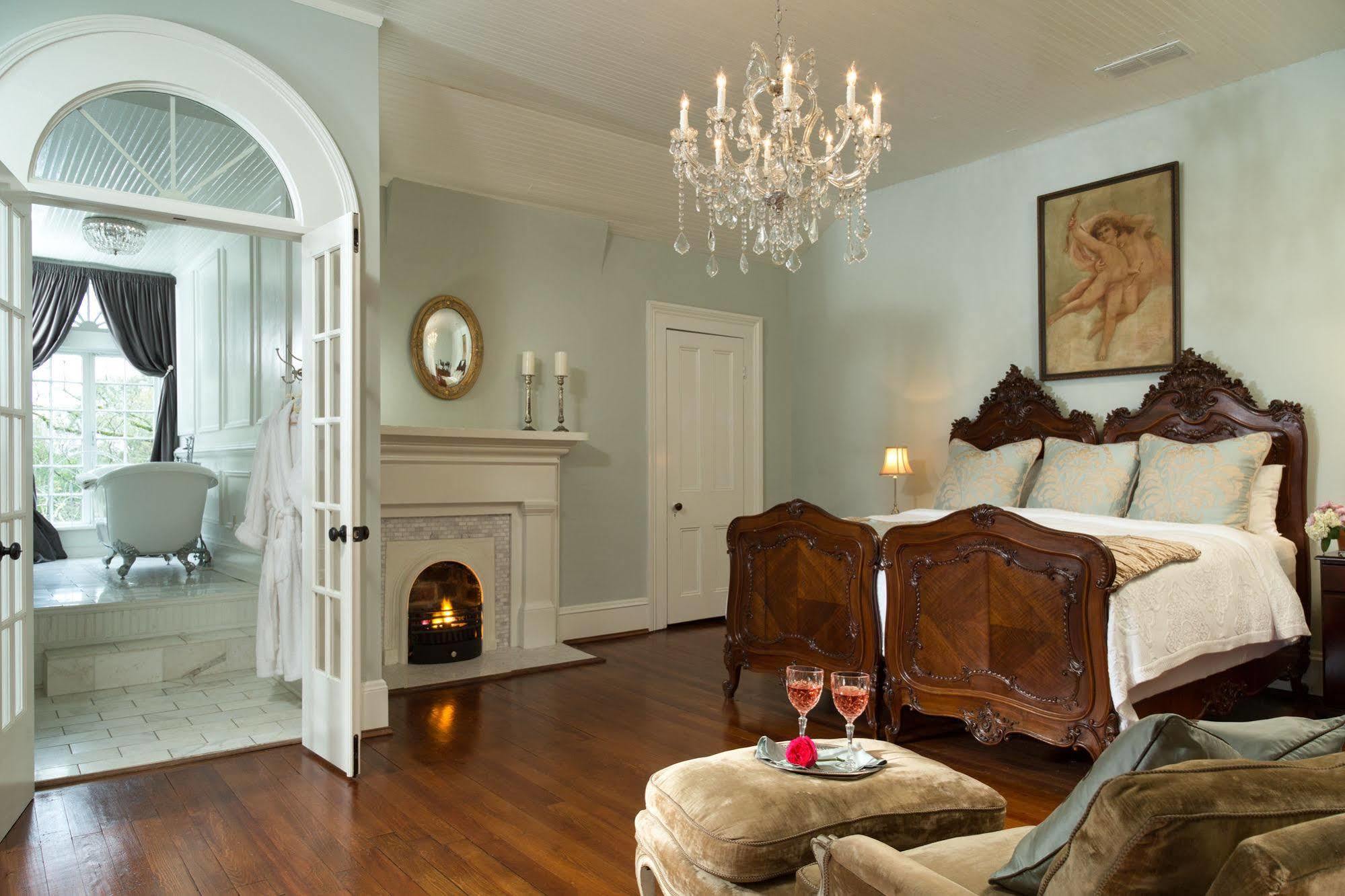The Twelve Oaks Bed & Breakfast Covington Eksteriør billede